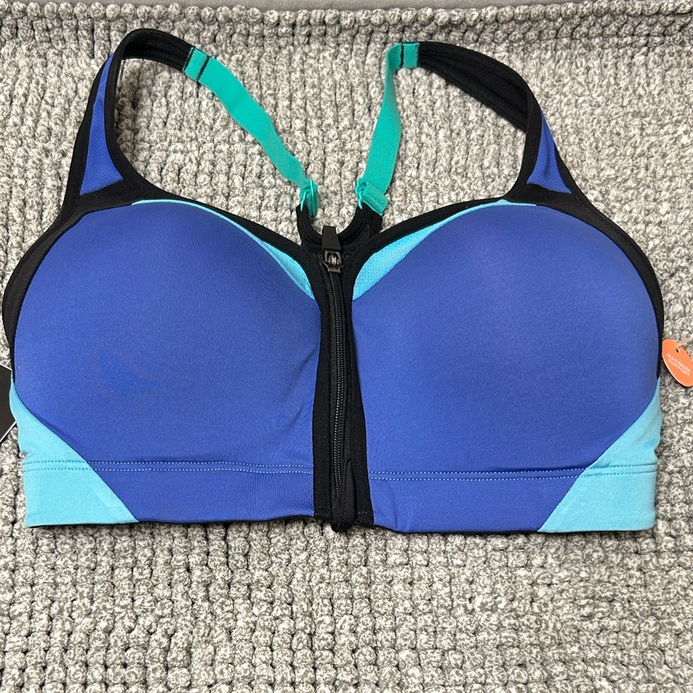 NWT Champion Teal and Black Sports Bra